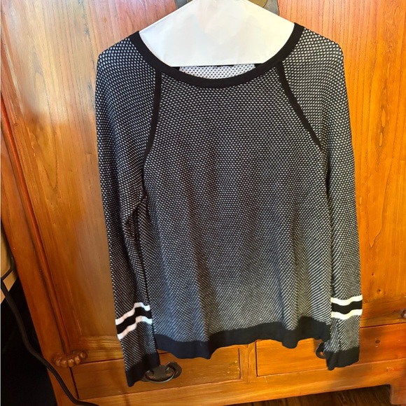 Rag & Bone Black and white pullover sweater - Picture 1 of 5